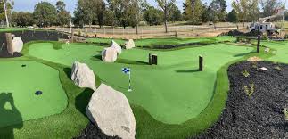 Mini golf